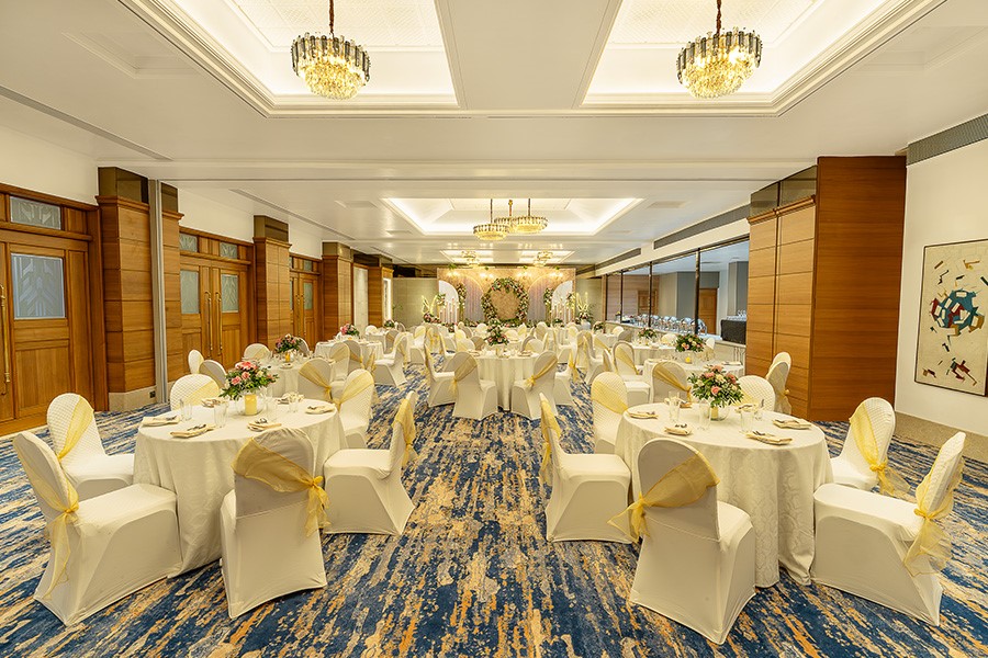 the best boutique hotels in andheri east, mumbai